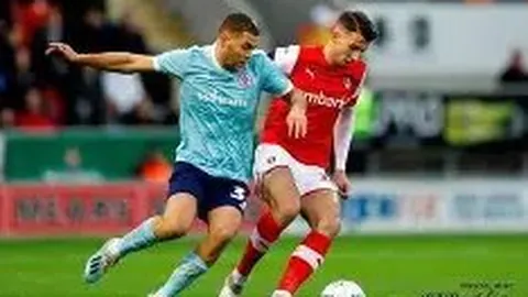 红蓝双雄齐陷困境！曼联利物浦近五轮仅一胜，同分共列英超第八第九名！