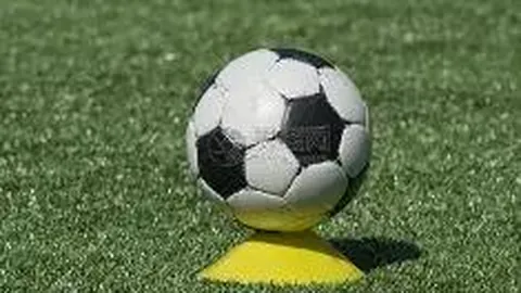 阿联酋豪门对决：阿布扎比联合能否轻松破阵？