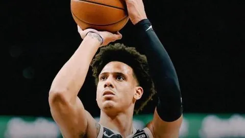 曼联大规模裁员200人，预期节省3600万镑，补偿支出或达860万镑